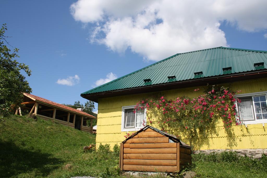 Садиба Під Гострою Zhdeniievo Chambre photo